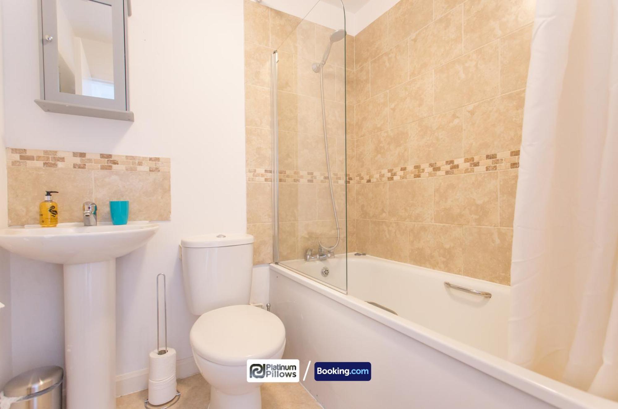 Oxford Apt Near Jr Hospital & Universities, Great Weekly & Long Stay Offers 외부 사진