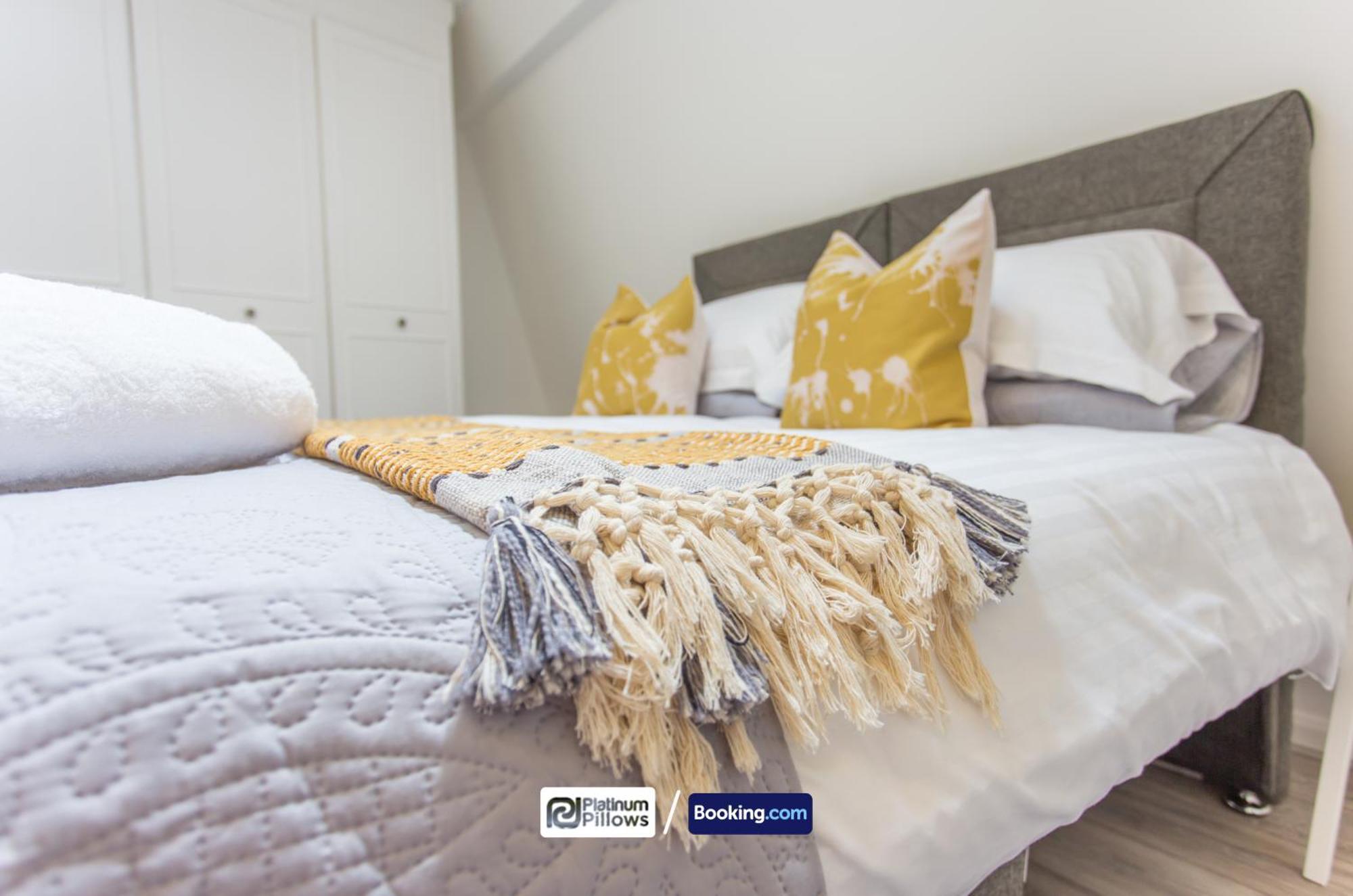 Oxford Apt Near Jr Hospital & Universities, Great Weekly & Long Stay Offers 외부 사진