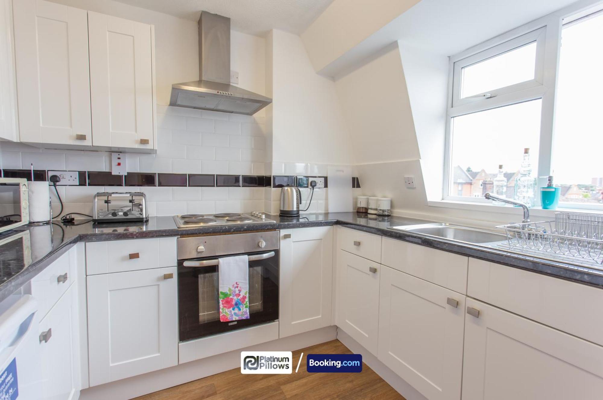 Oxford Apt Near Jr Hospital & Universities, Great Weekly & Long Stay Offers 외부 사진